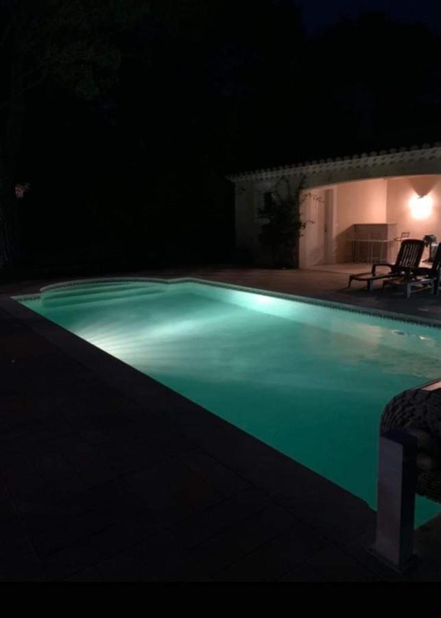 … Et La Fourmi Villa Saumane-de-Vaucluse Ngoại thất bức ảnh