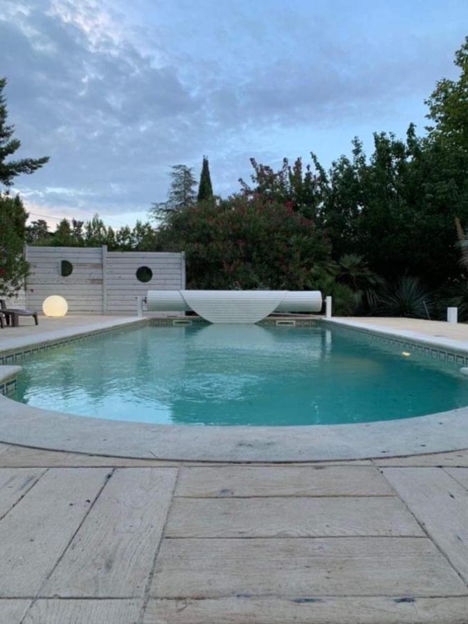 … Et La Fourmi Villa Saumane-de-Vaucluse Ngoại thất bức ảnh